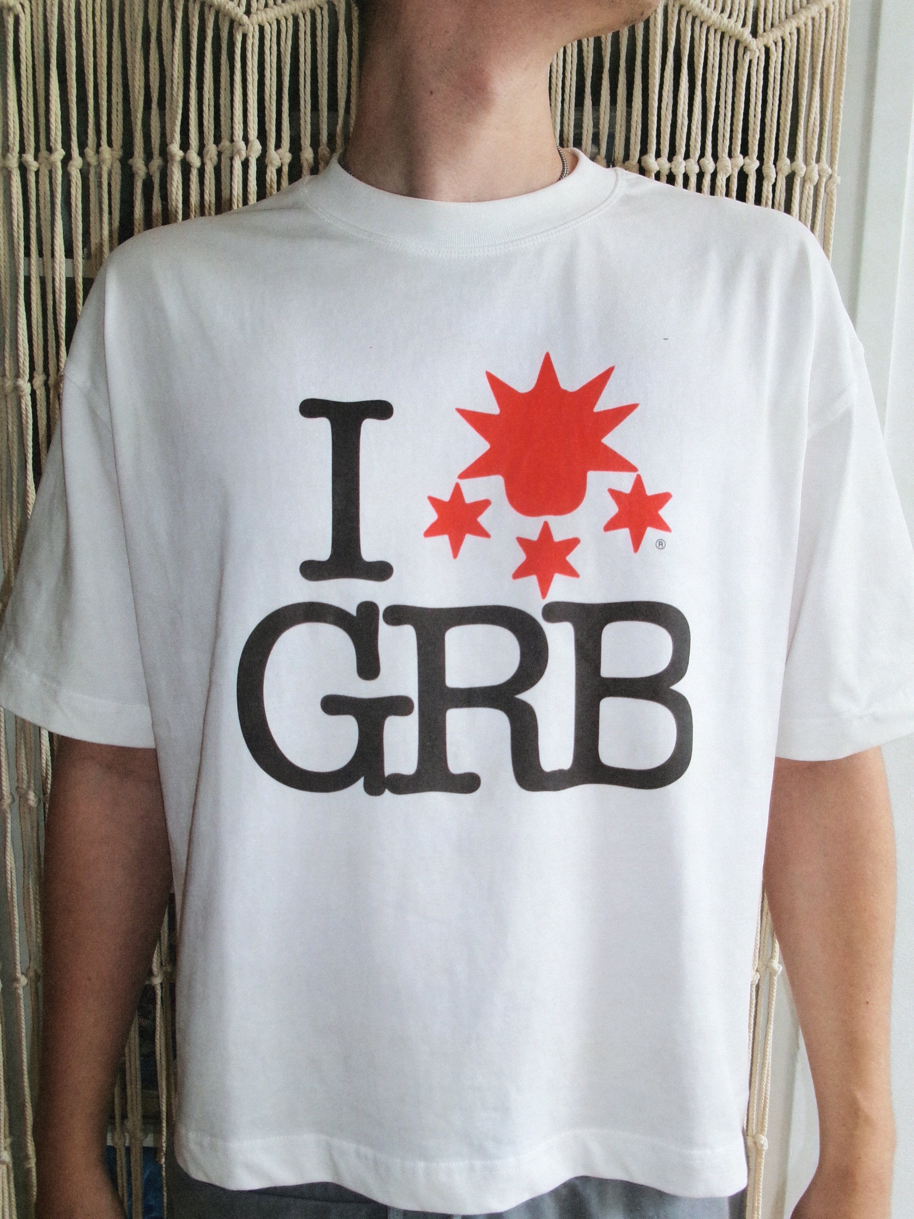 (PRE-ORDER) I HEART GRB TEE